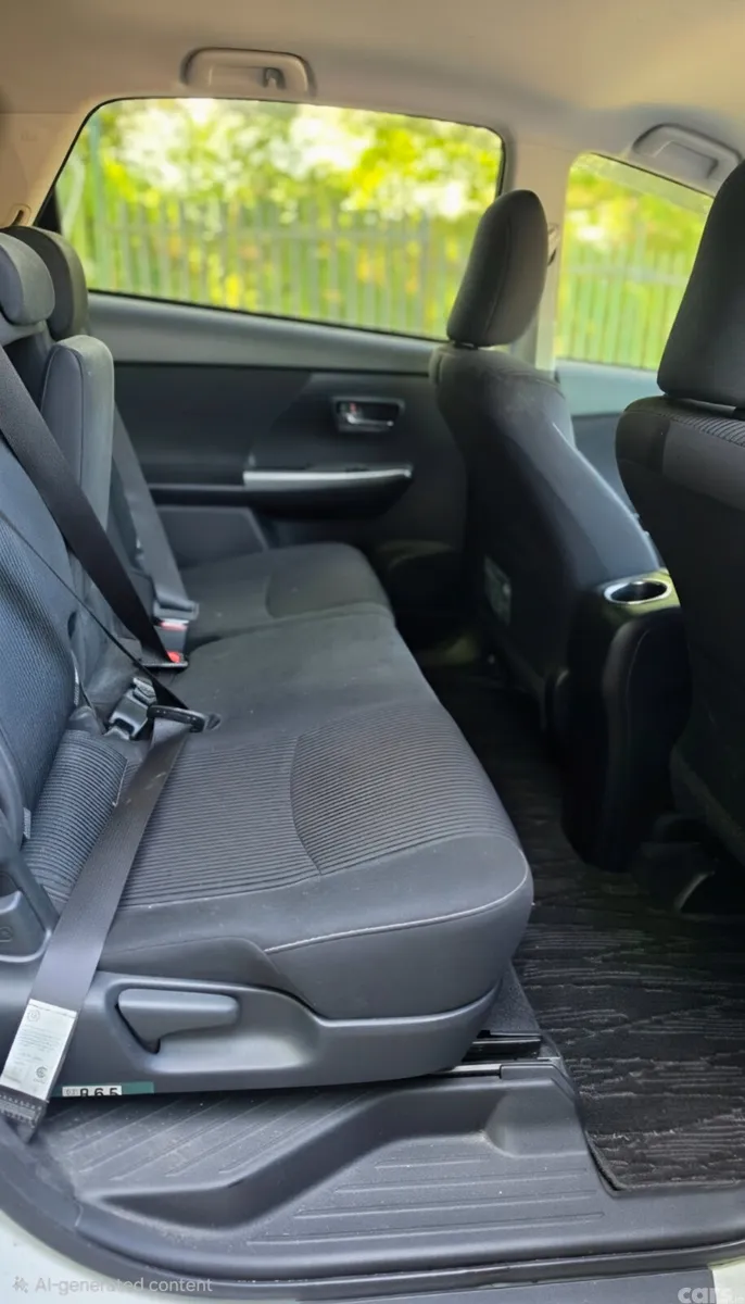 Toyota Prius MPV, Petrol Hybrid, 2020, White