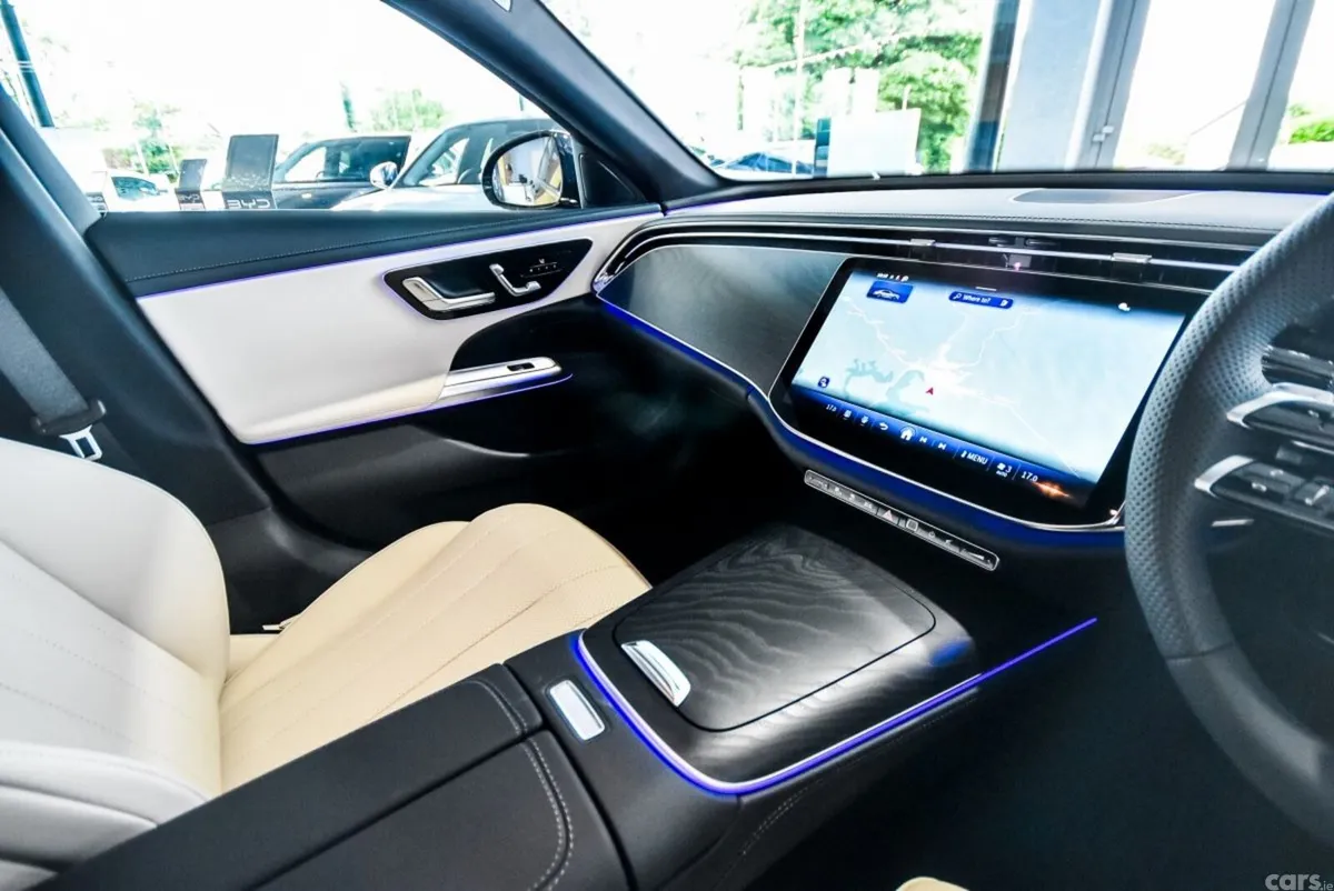 Mercedes-Benz E-Class Saloon, Diesel Plug-in Hybrid, 2026, Blue
