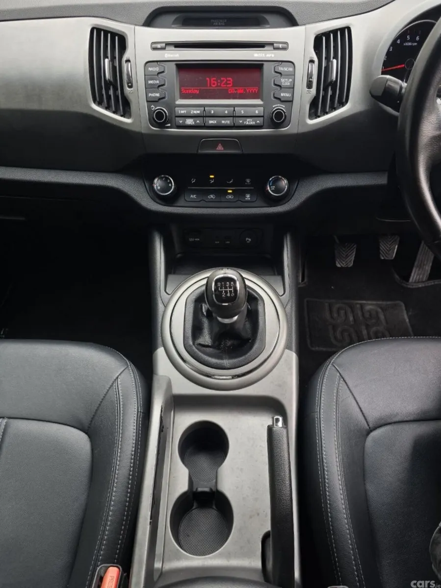 Kia Sportage SUV, Diesel, 2015, Silver