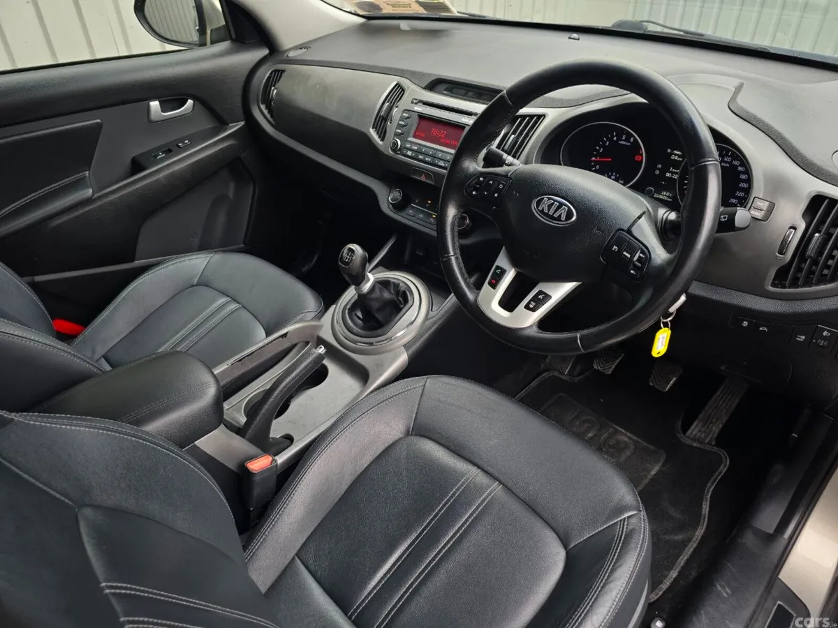 Kia Sportage SUV, Diesel, 2015, Silver