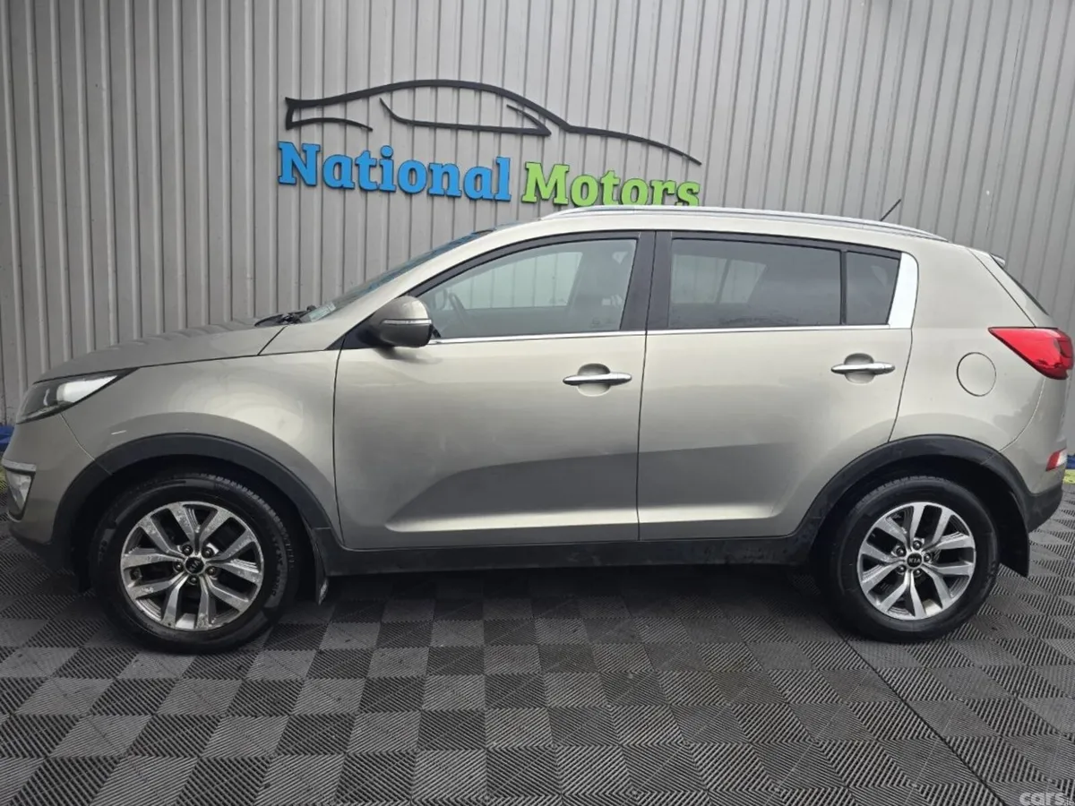 Kia Sportage SUV, Diesel, 2015, Silver