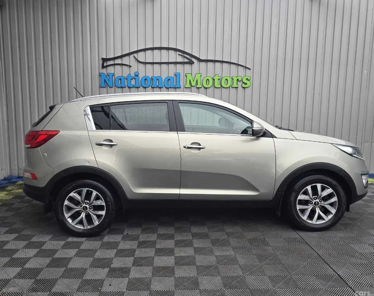 Kia Sportage SUV, Diesel, 2015, Silver