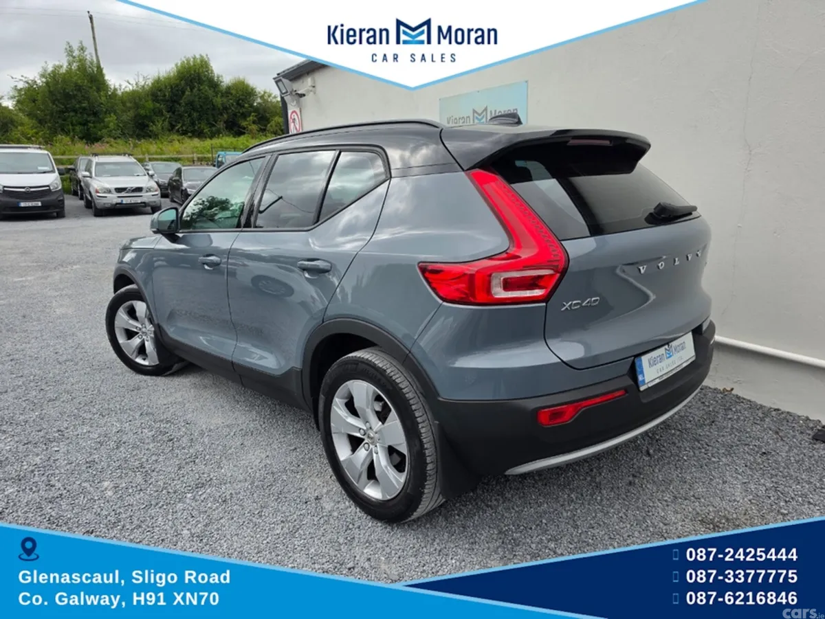 Volvo XC40 SUV, Petrol, 2021, Grey