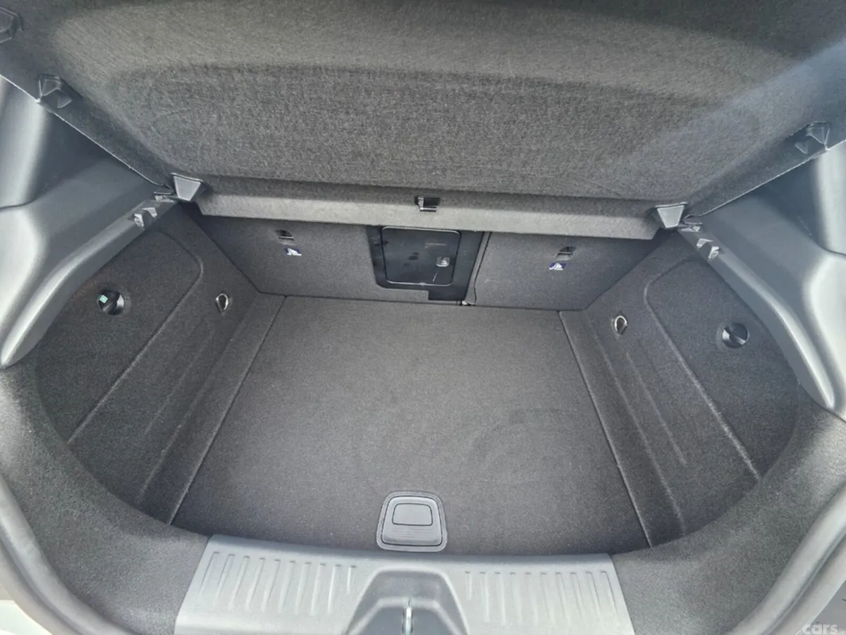 Mercedes-Benz A-Class Hatchback, Petrol, 2012, Silver