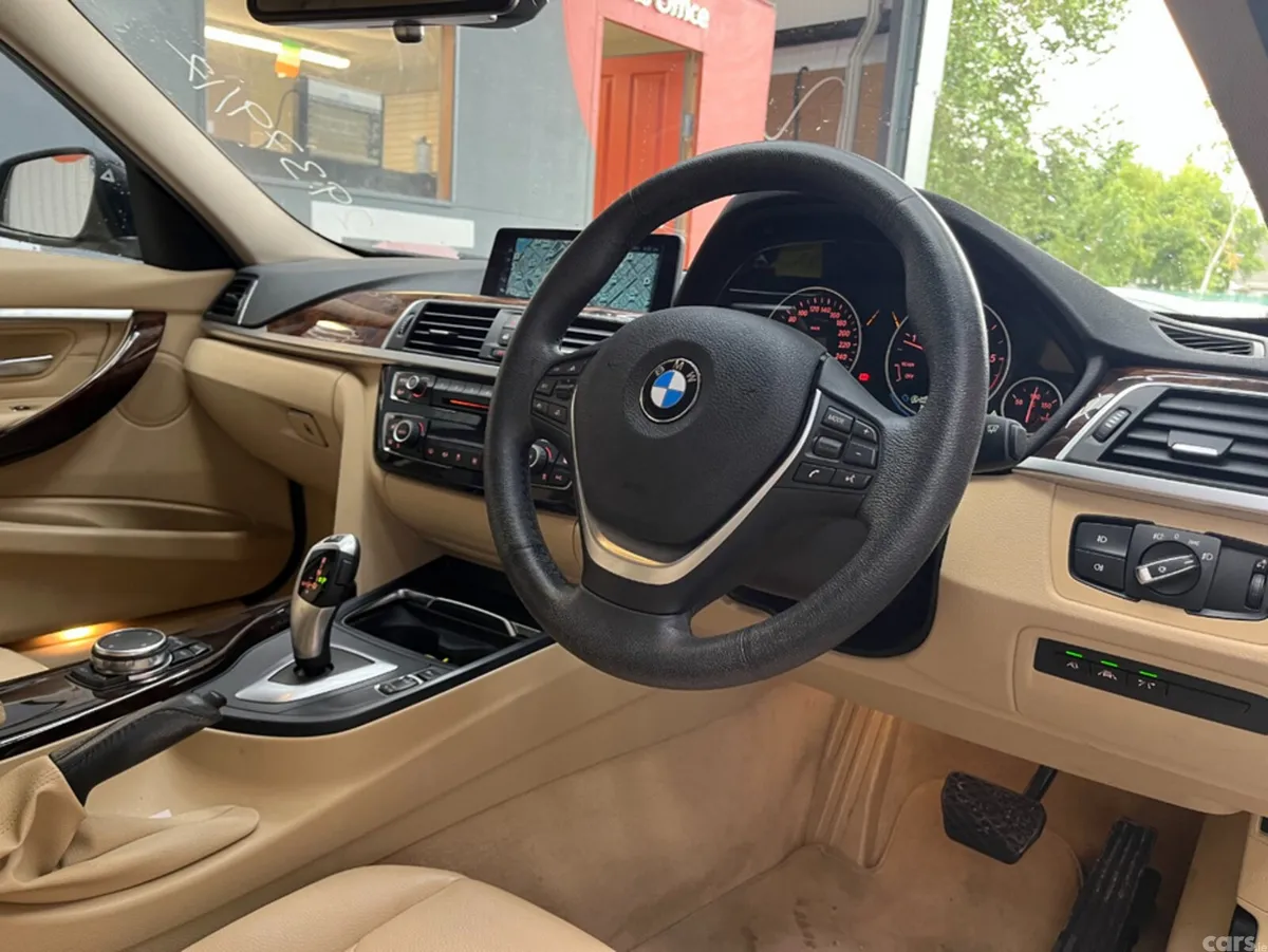 BMW 3-Series Saloon, Diesel, 2017, Blue
