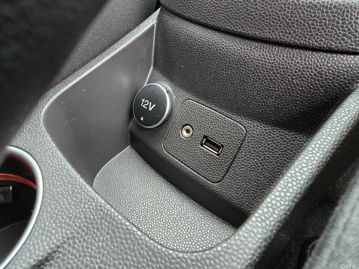 Ford Fiesta Hatchback, Petrol, 2015, Blue