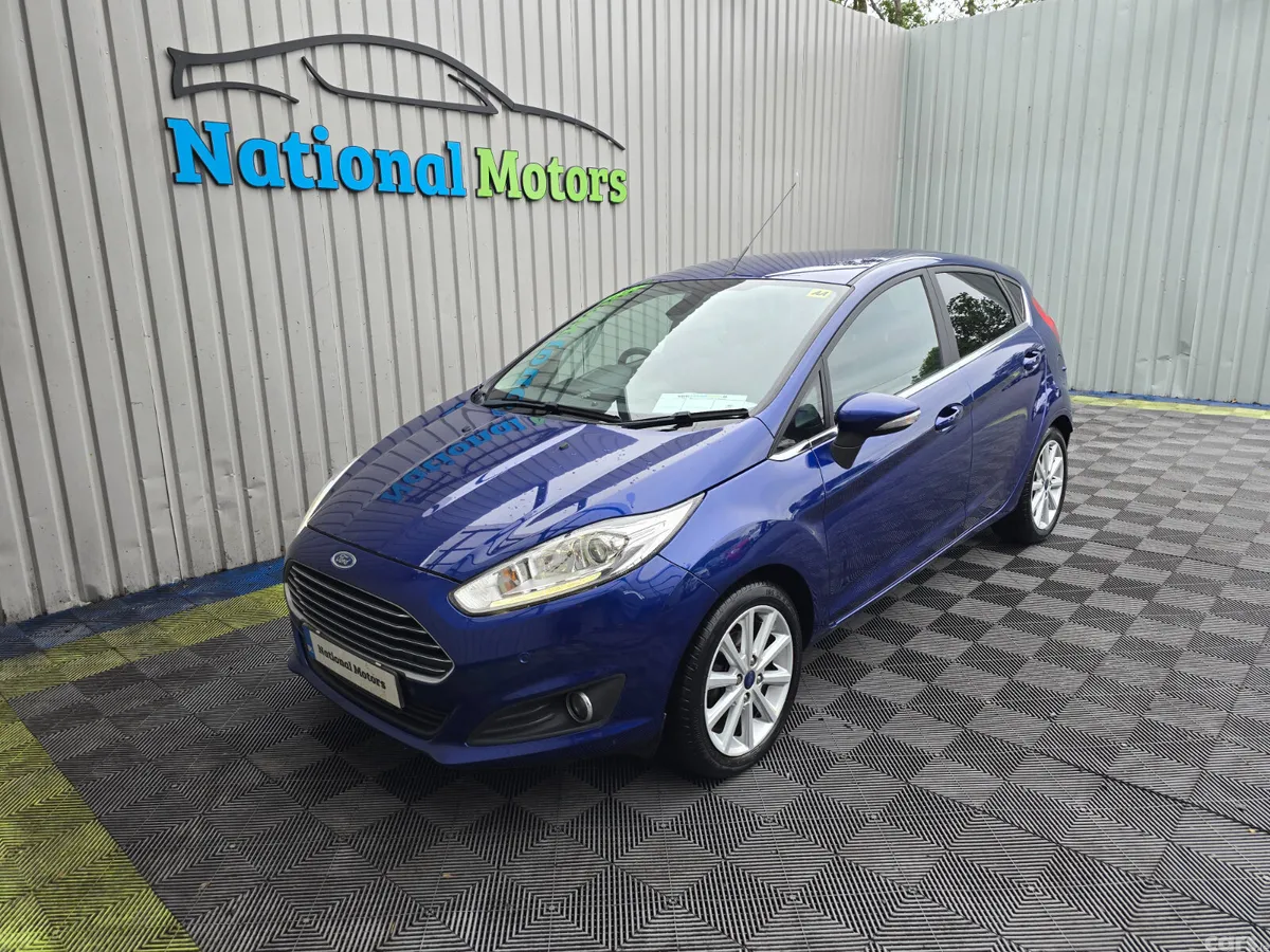 Ford Fiesta Hatchback, Petrol, 2015, Blue
