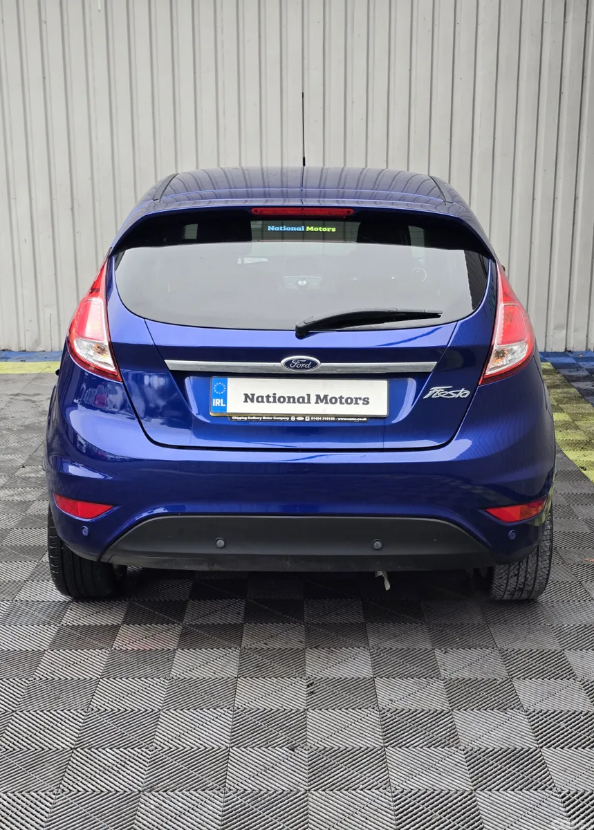 Ford Fiesta Hatchback, Petrol, 2015, Blue