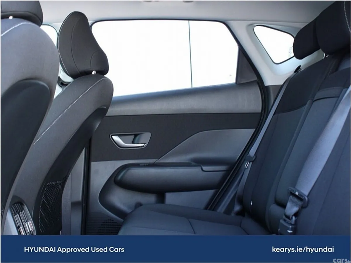 Hyundai KONA MPV, Petrol Hybrid, 2023, Black