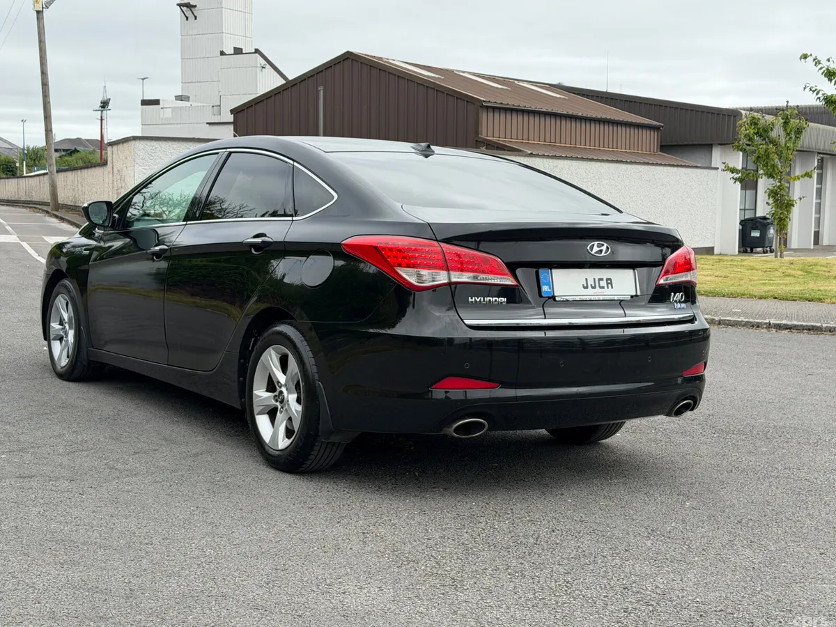 Hyundai i40 Saloon, Diesel, 2013, Black