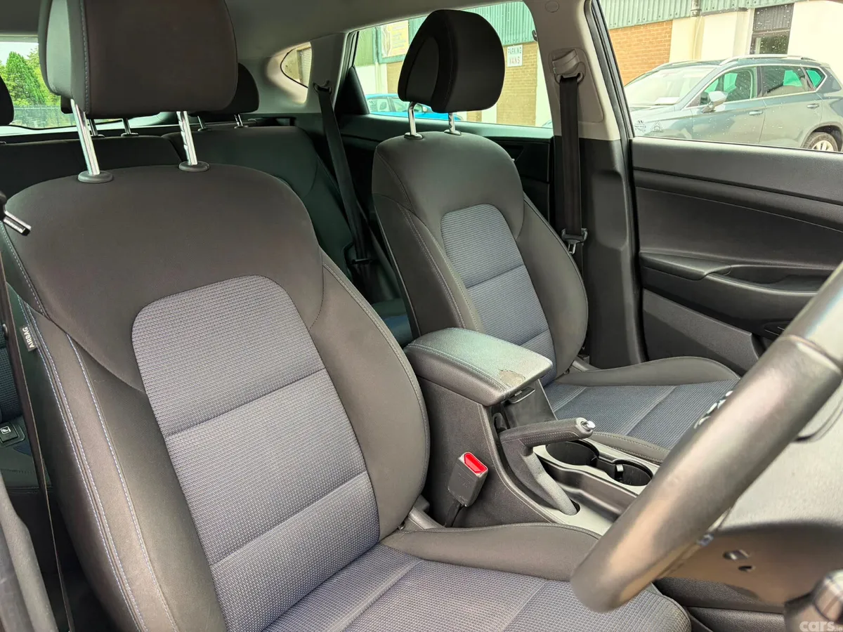 Hyundai Tucson SUV, Diesel, 2016, Grey