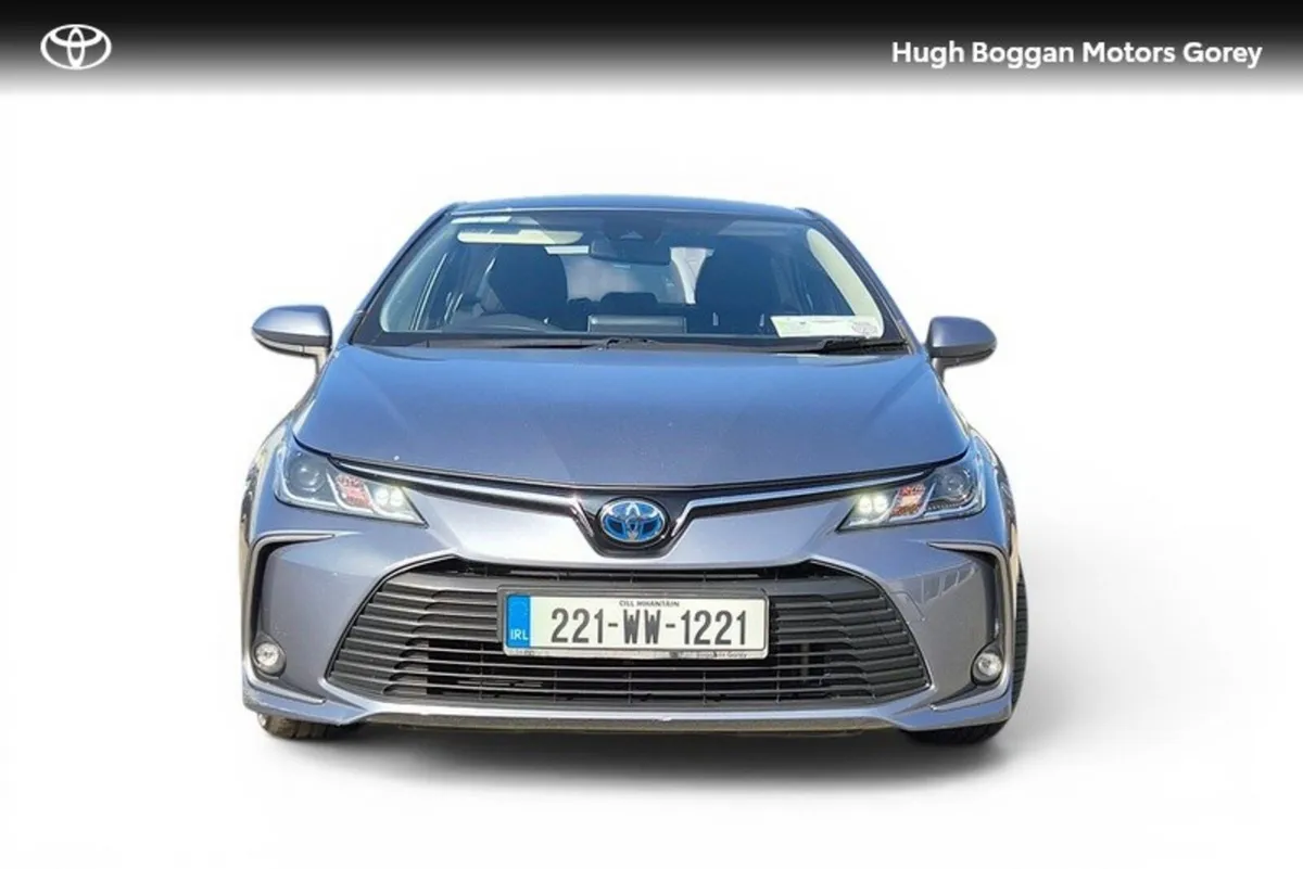Toyota Corolla Saloon, Petrol Hybrid, 2022, Grey