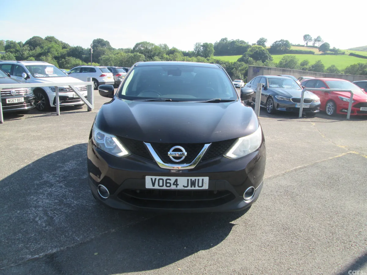 Nissan Qashqai SUV, Diesel, 2014, Black