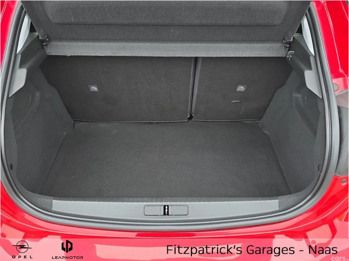 Opel Corsa Hatchback, Petrol, 2022, Red