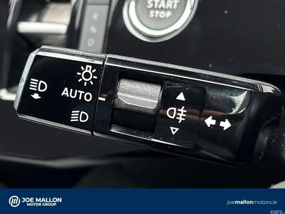 Peugeot 3008 MPV, Petrol, 2025, White