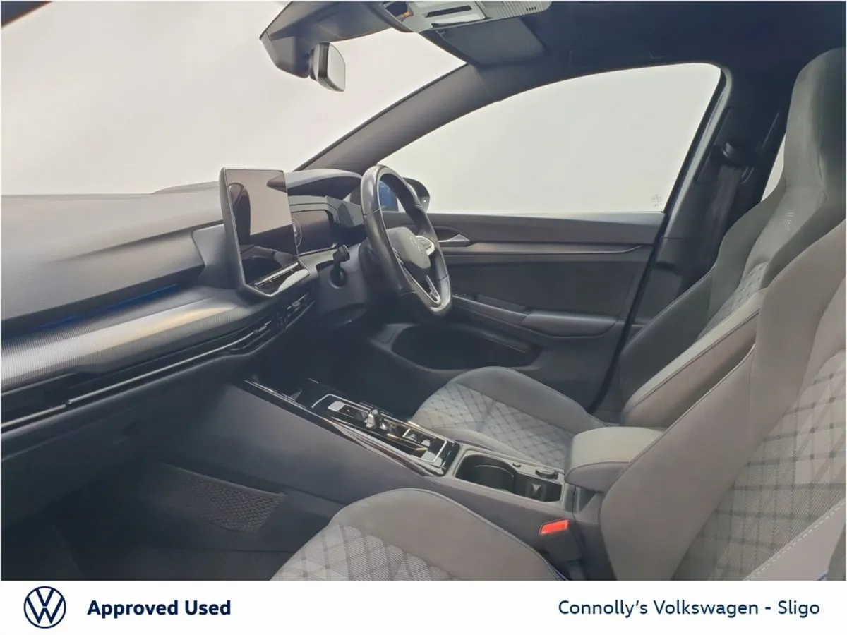 Volkswagen Golf Hatchback, Diesel, 2025, Blue