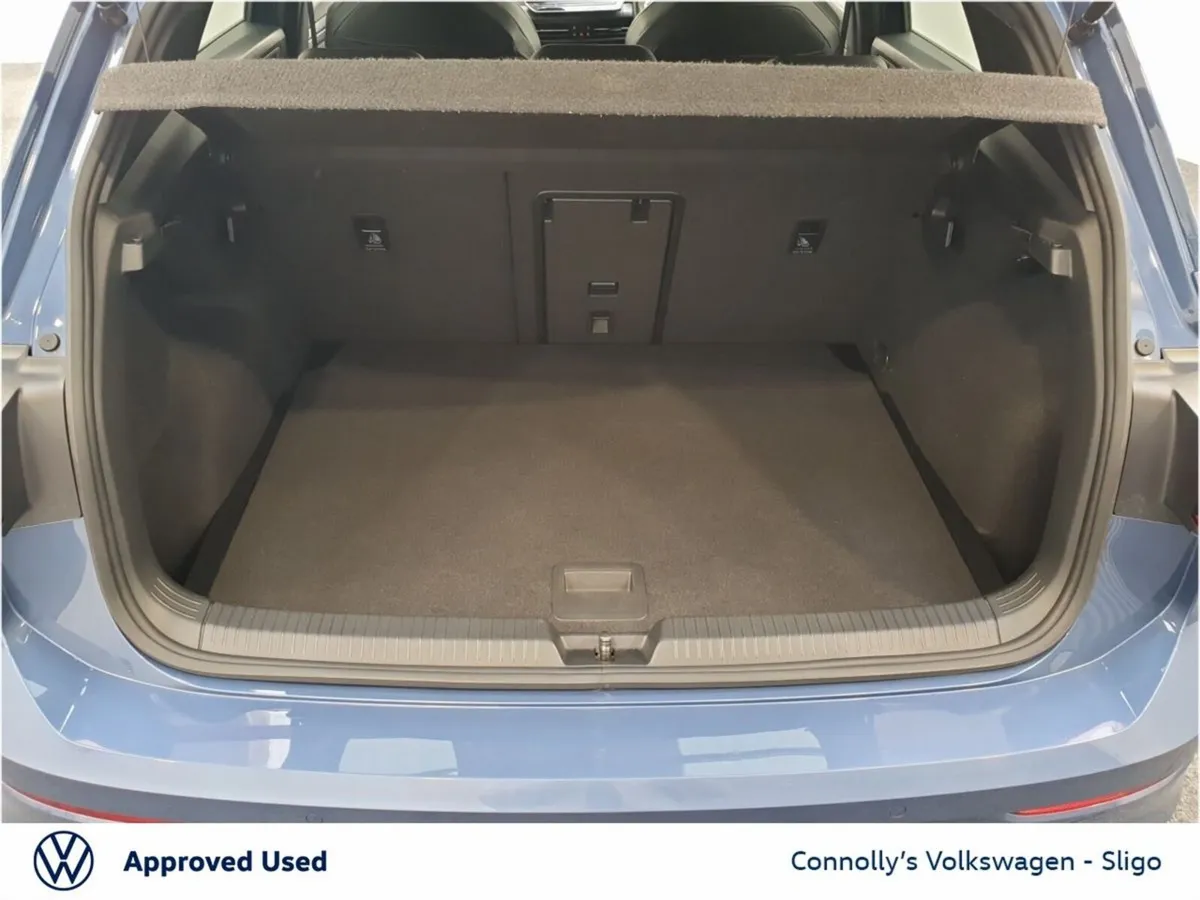 Volkswagen Golf Hatchback, Diesel, 2025, Blue