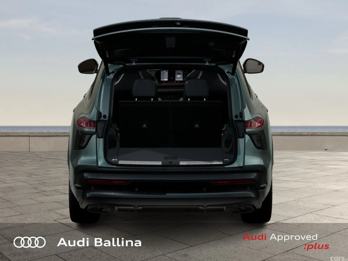 Audi Q7 SUV, Diesel, 2027, Green