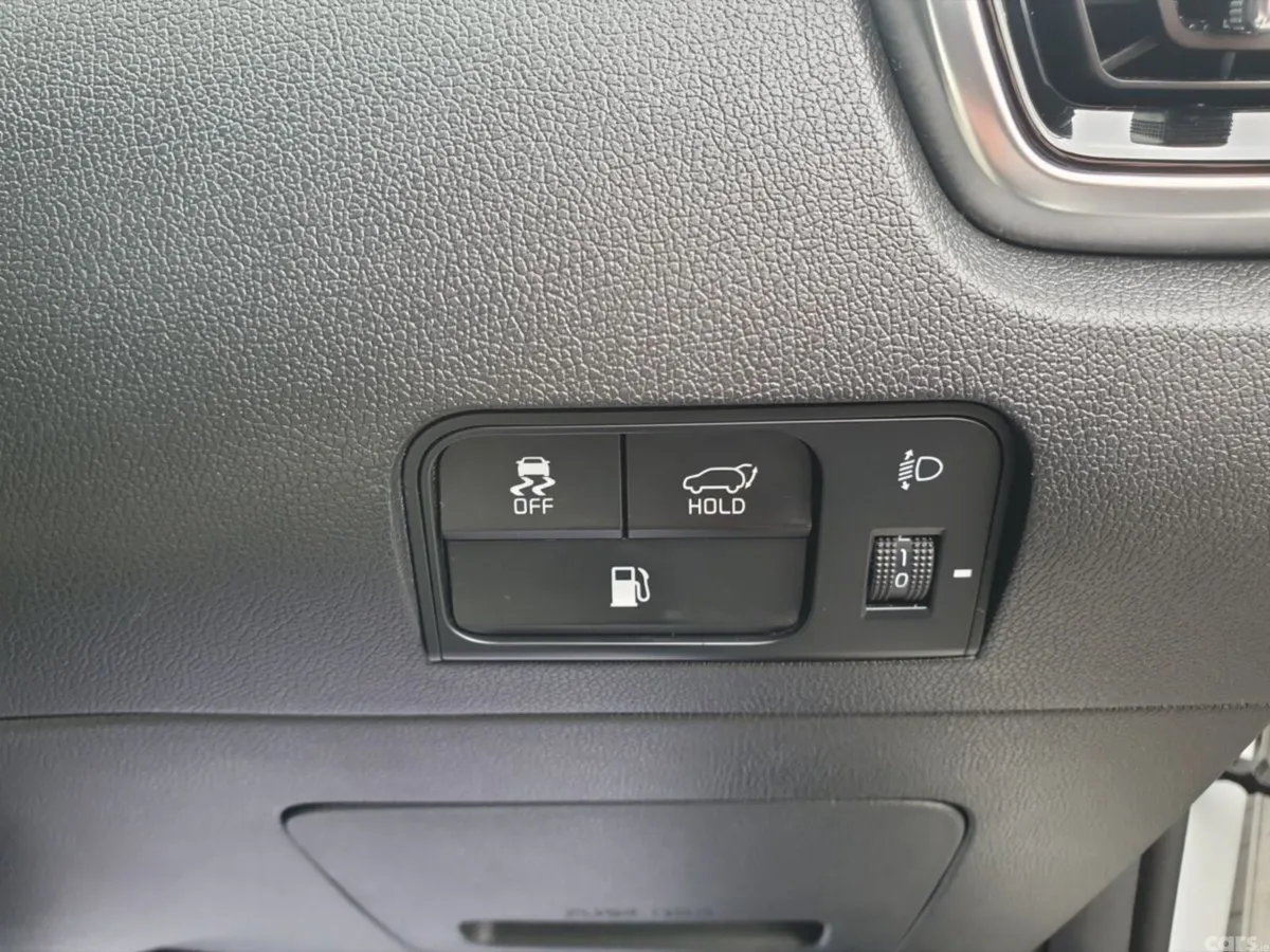 Kia Sorento SUV, Petrol Plug-in Hybrid, 2022, White