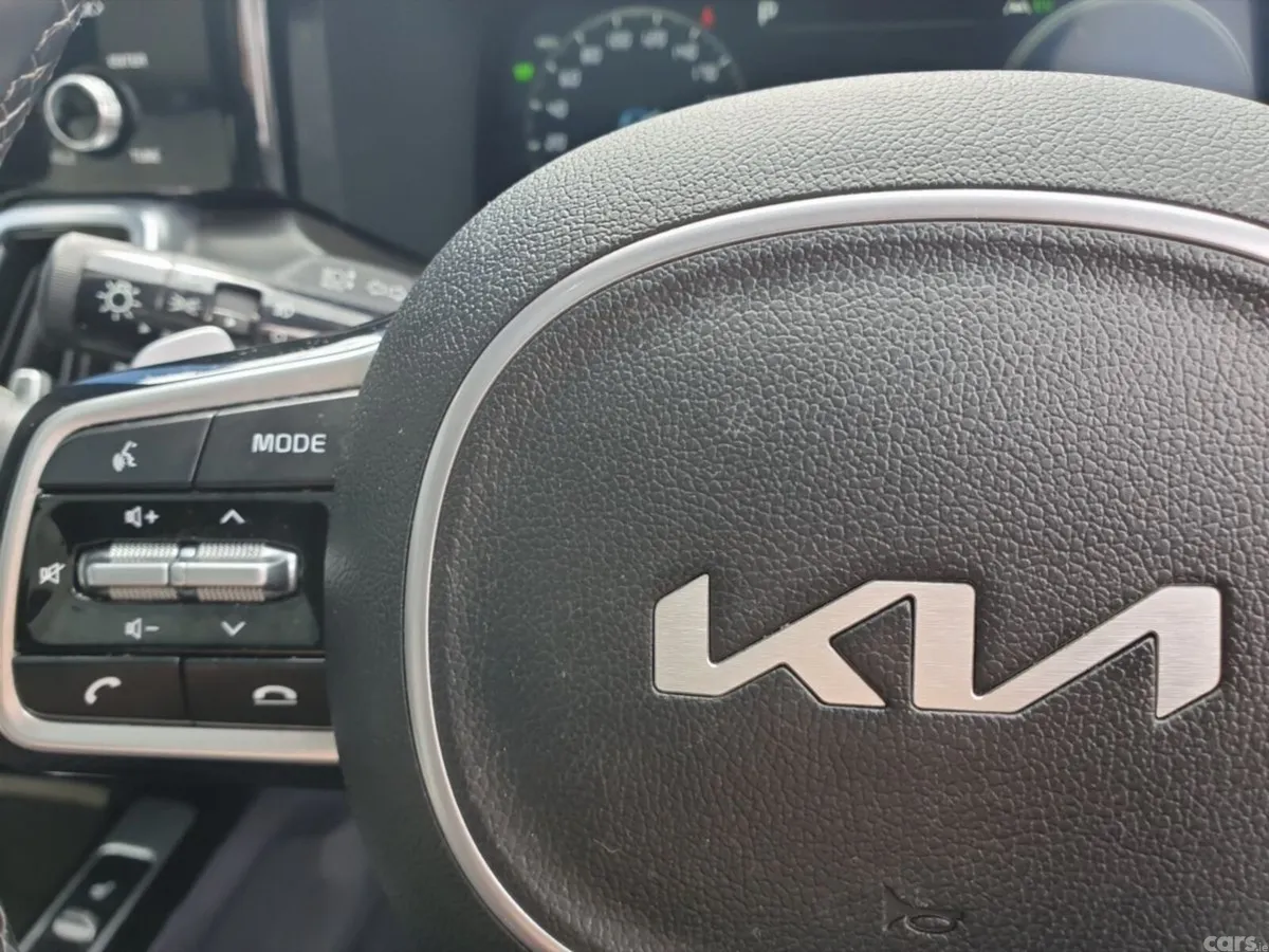 Kia Sorento SUV, Petrol Plug-in Hybrid, 2022, White