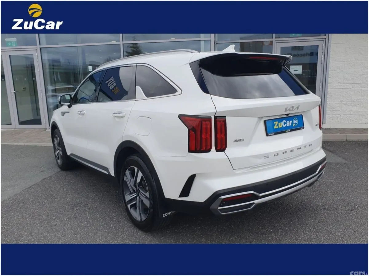 Kia Sorento SUV, Petrol Plug-in Hybrid, 2022, White