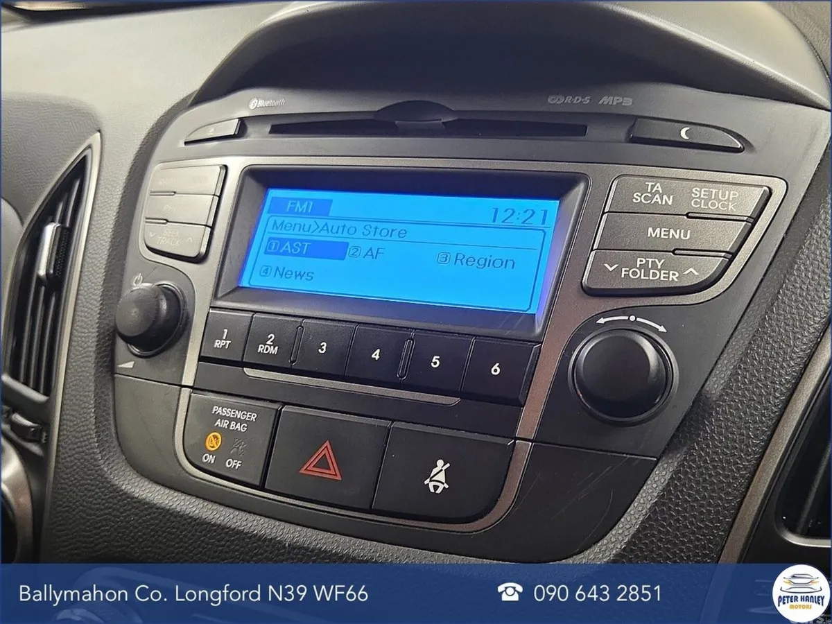 Hyundai ix35 SUV, Diesel, 2015, Gold