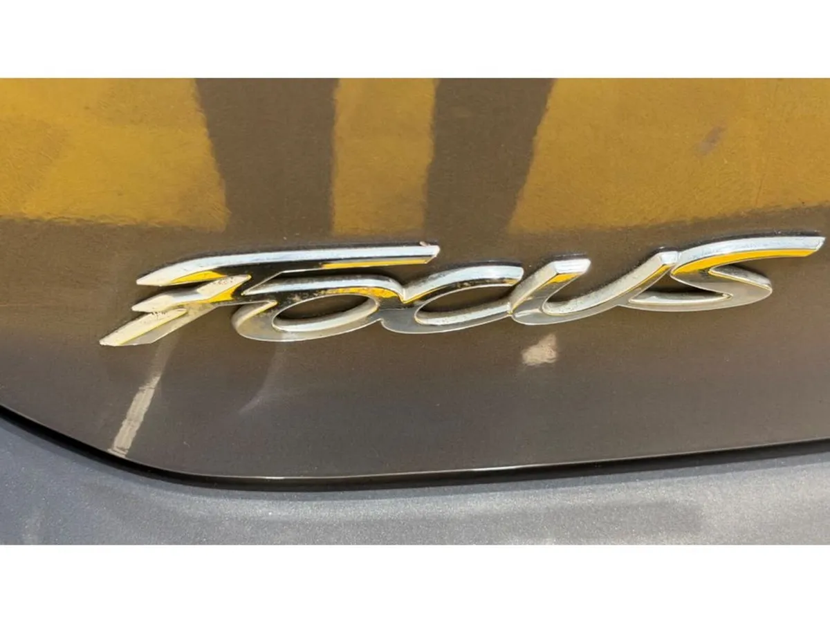Ford Focus Hatchback, Diesel, 2014, Brown
