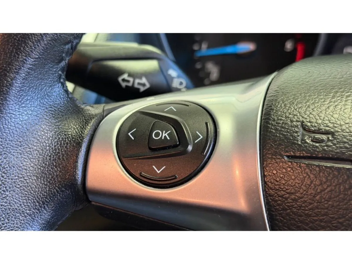 Ford Focus Hatchback, Diesel, 2014, Brown
