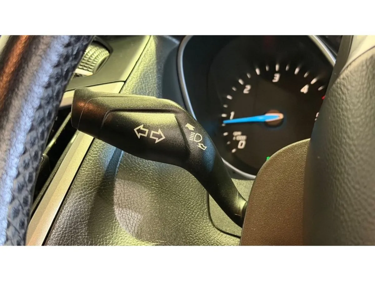 Ford Focus Hatchback, Diesel, 2014, Brown