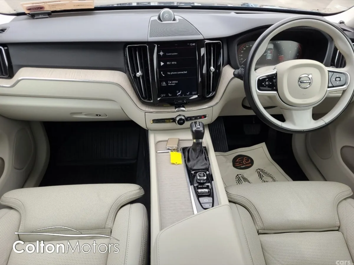 Volvo XC60 SUV, Diesel, 2018, Blue