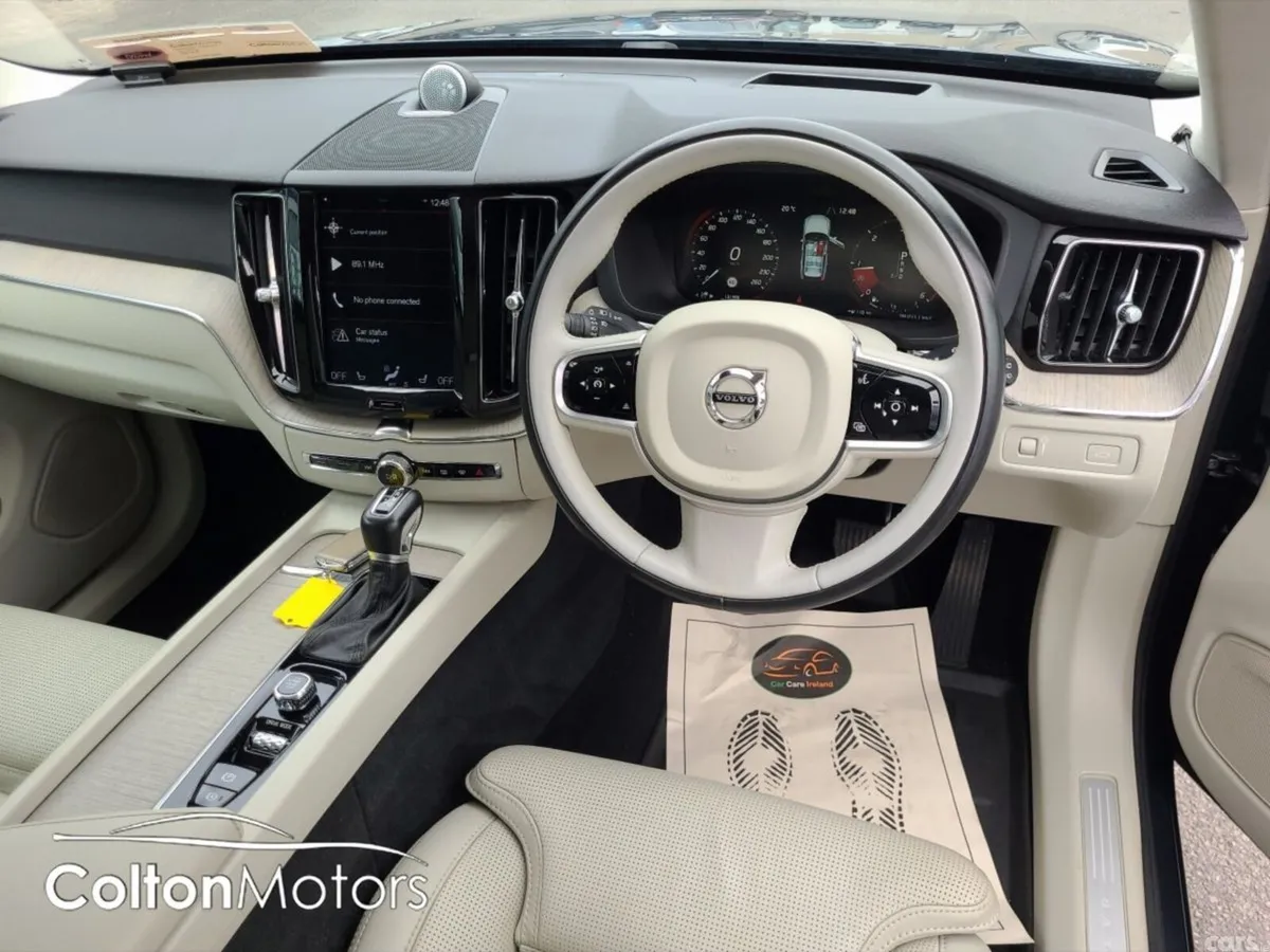 Volvo XC60 SUV, Diesel, 2018, Blue