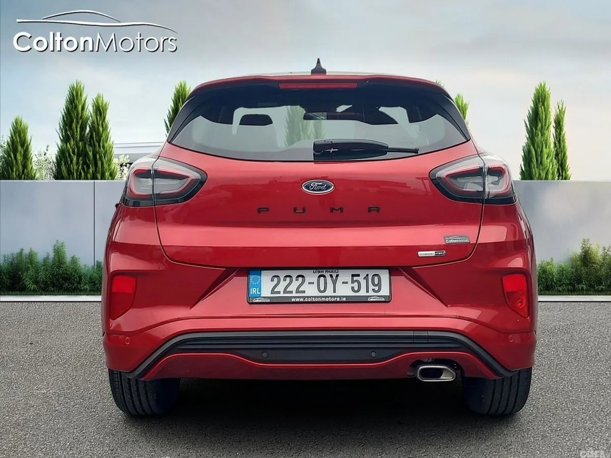 Ford Puma MPV, Petrol Hybrid, 2022, Red
