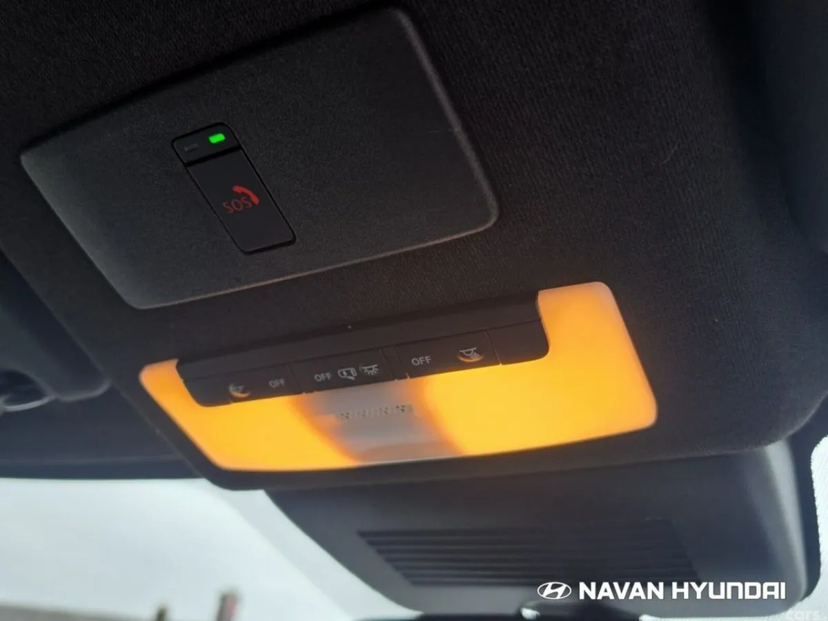 Nissan Juke SUV, Petrol, 2023, Red