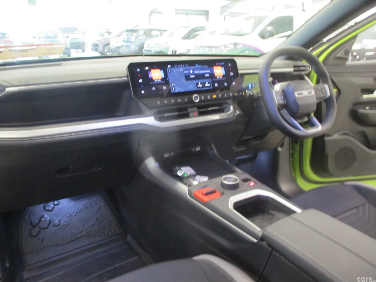 Jeep Compass SUV, Petrol Hybrid, 2026, Green