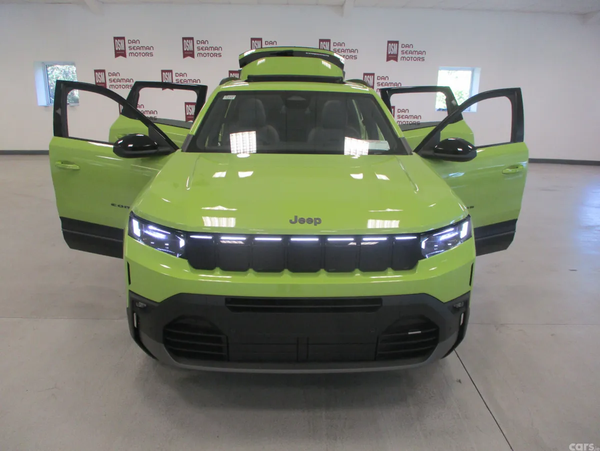 Jeep Compass SUV, Petrol Hybrid, 2026, Green