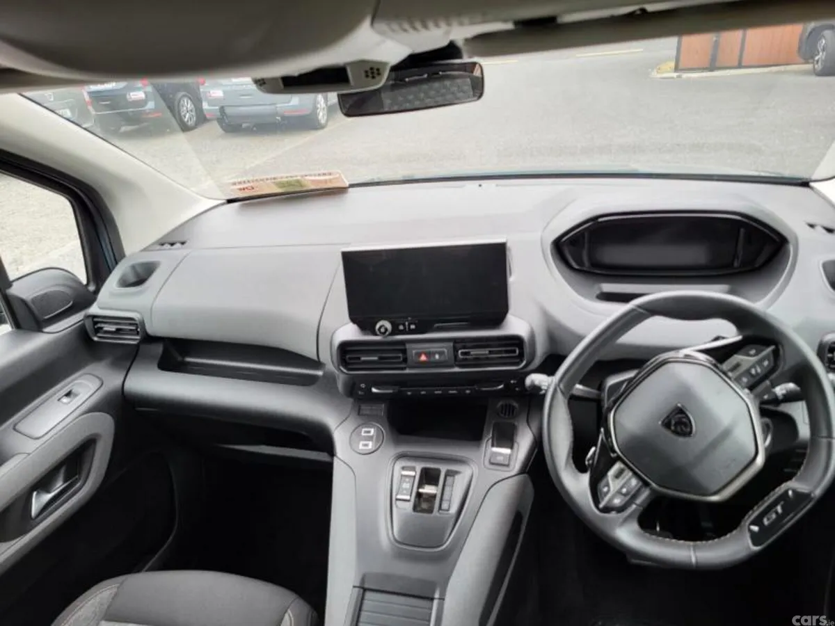Peugeot Rifter MPV, Diesel, 2024, Blue