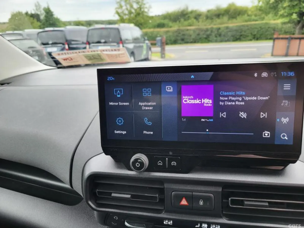 Peugeot Rifter MPV, Diesel, 2024, Blue