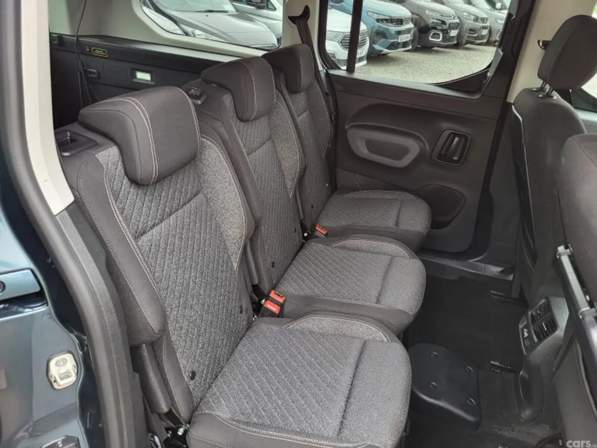 Peugeot Rifter MPV, Diesel, 2024, Blue