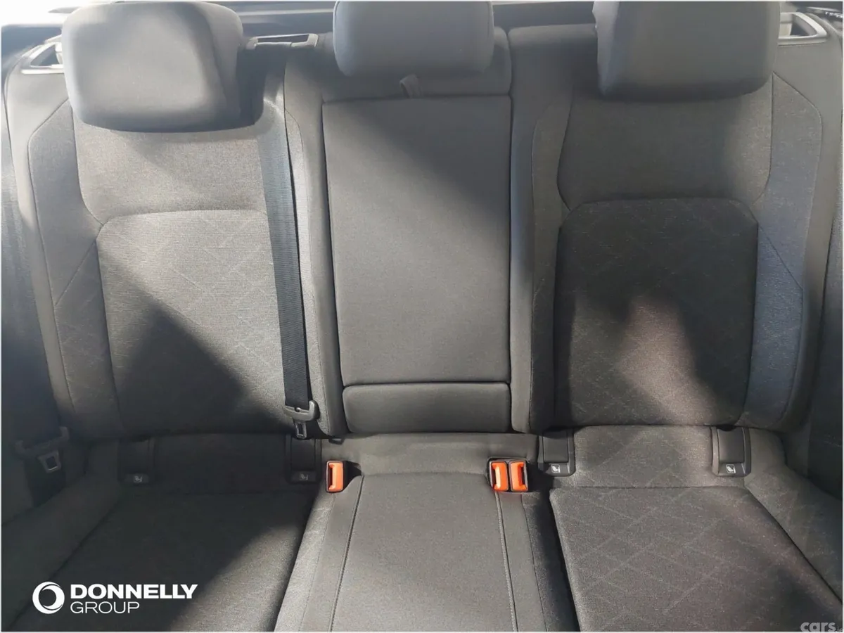 Volkswagen Golf Estate, Petrol, 2023, Black