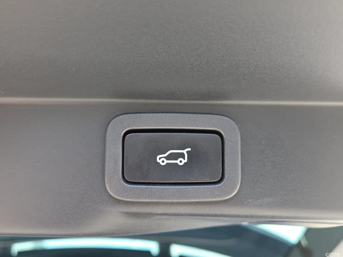 Land Rover Range Rover Sport SUV, Diesel, 2020, Blue