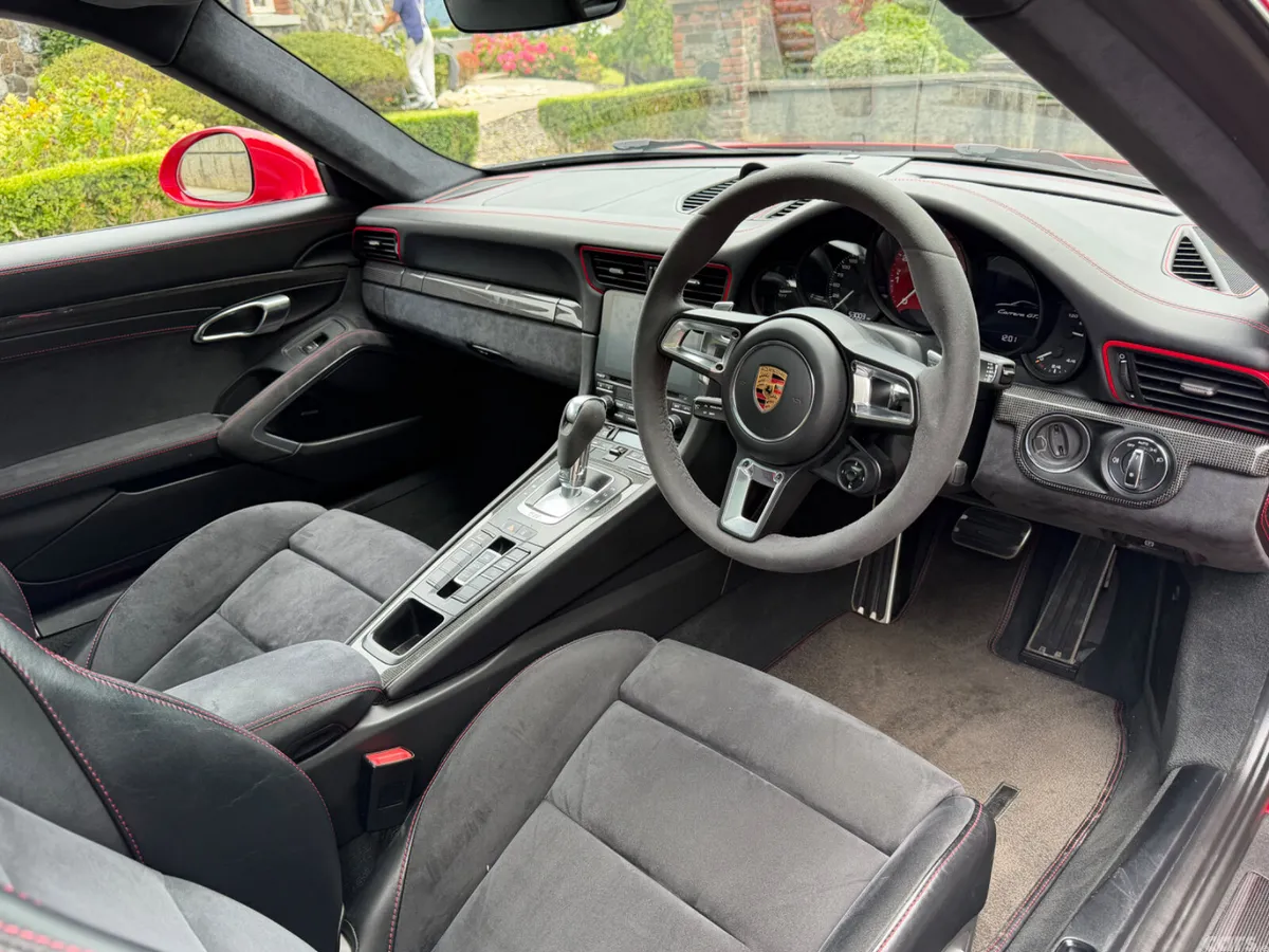 Porsche 911 Coupe, Petrol, 2017, Red