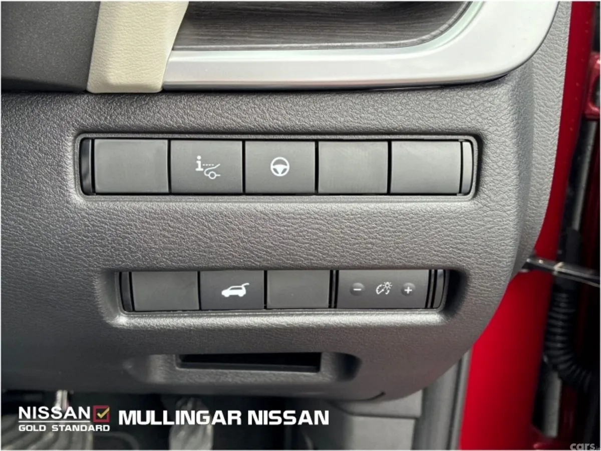Nissan X-Trail SUV, Petrol Hybrid, 2026, Red