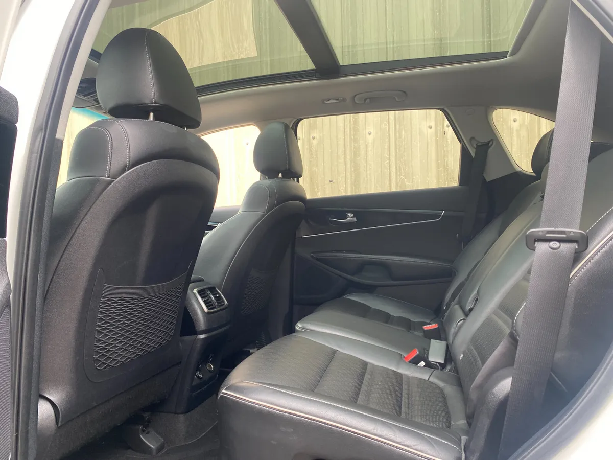 Kia Sorento SUV, Diesel, 2019, White