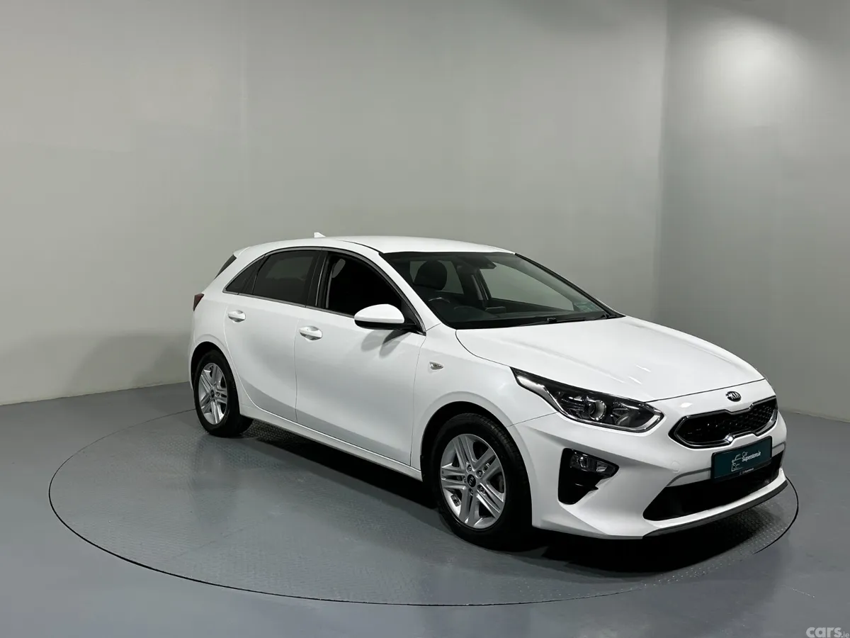 Kia Ceed Hatchback, Diesel, 2019, White