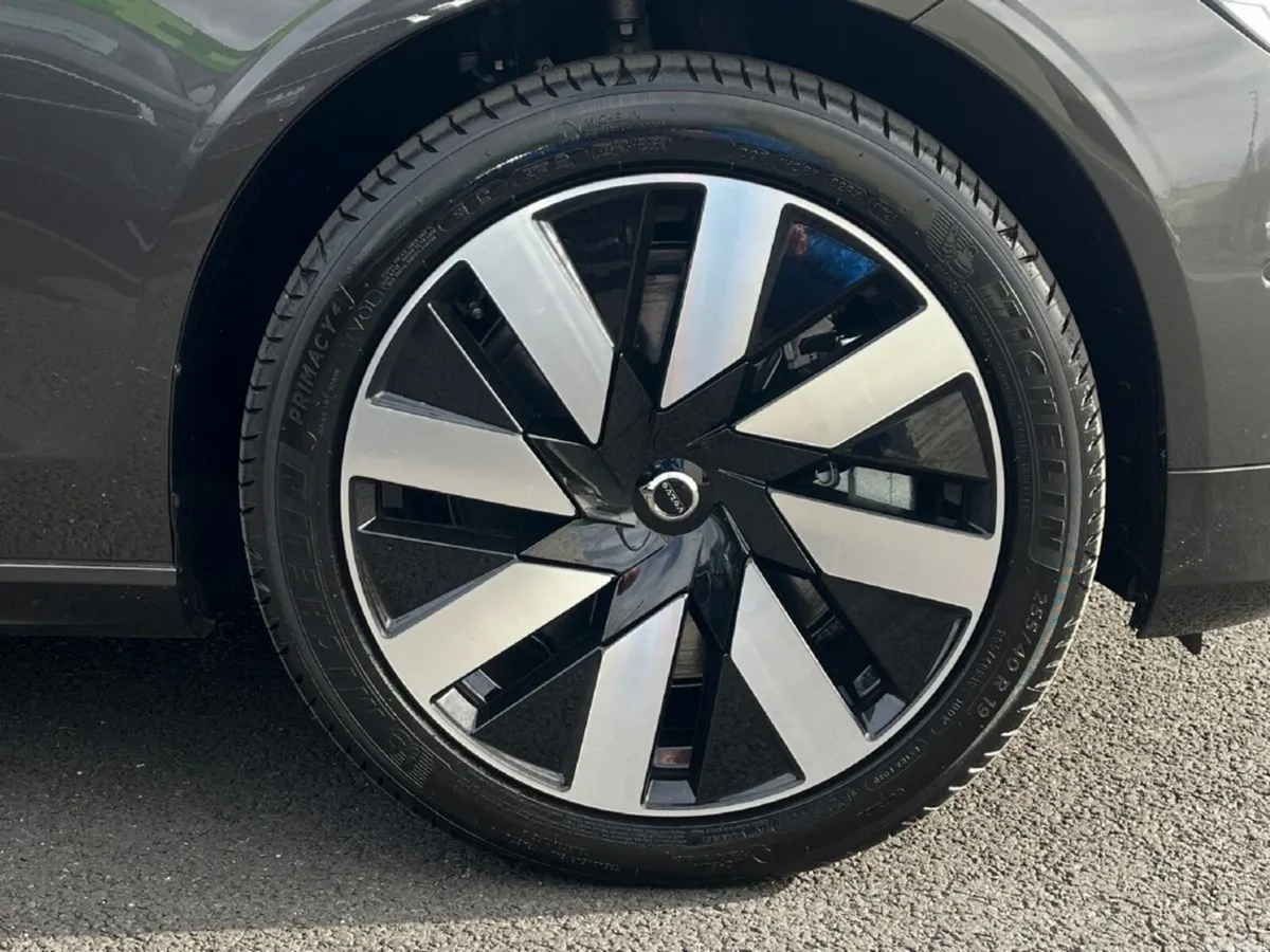 Volvo V90 Estate, Petrol Plug-in Hybrid, 2026, Grey