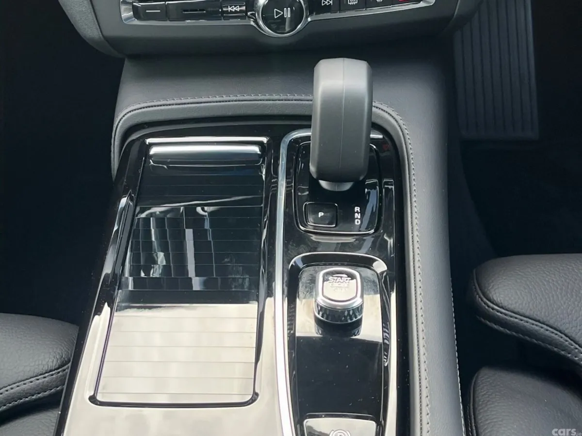 Volvo V90 Estate, Petrol Plug-in Hybrid, 2026, Grey