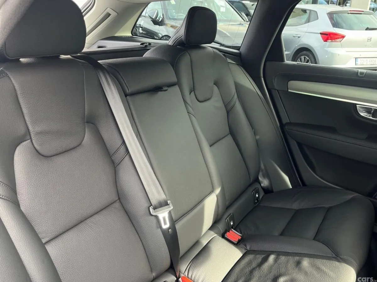 Volvo V90 Estate, Petrol Plug-in Hybrid, 2026, Grey