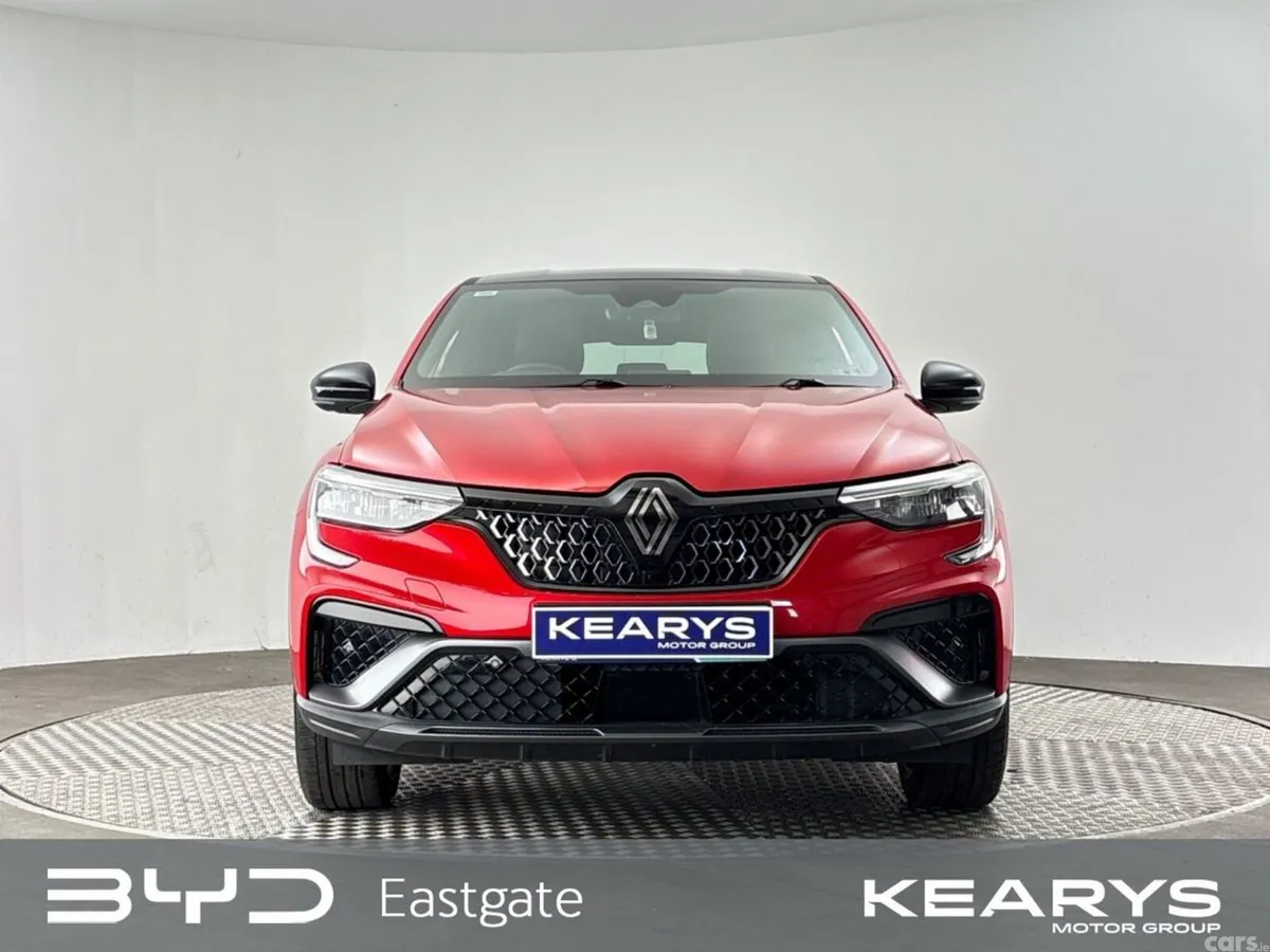 Renault Arkana Hatchback, Petrol, 2024, Red