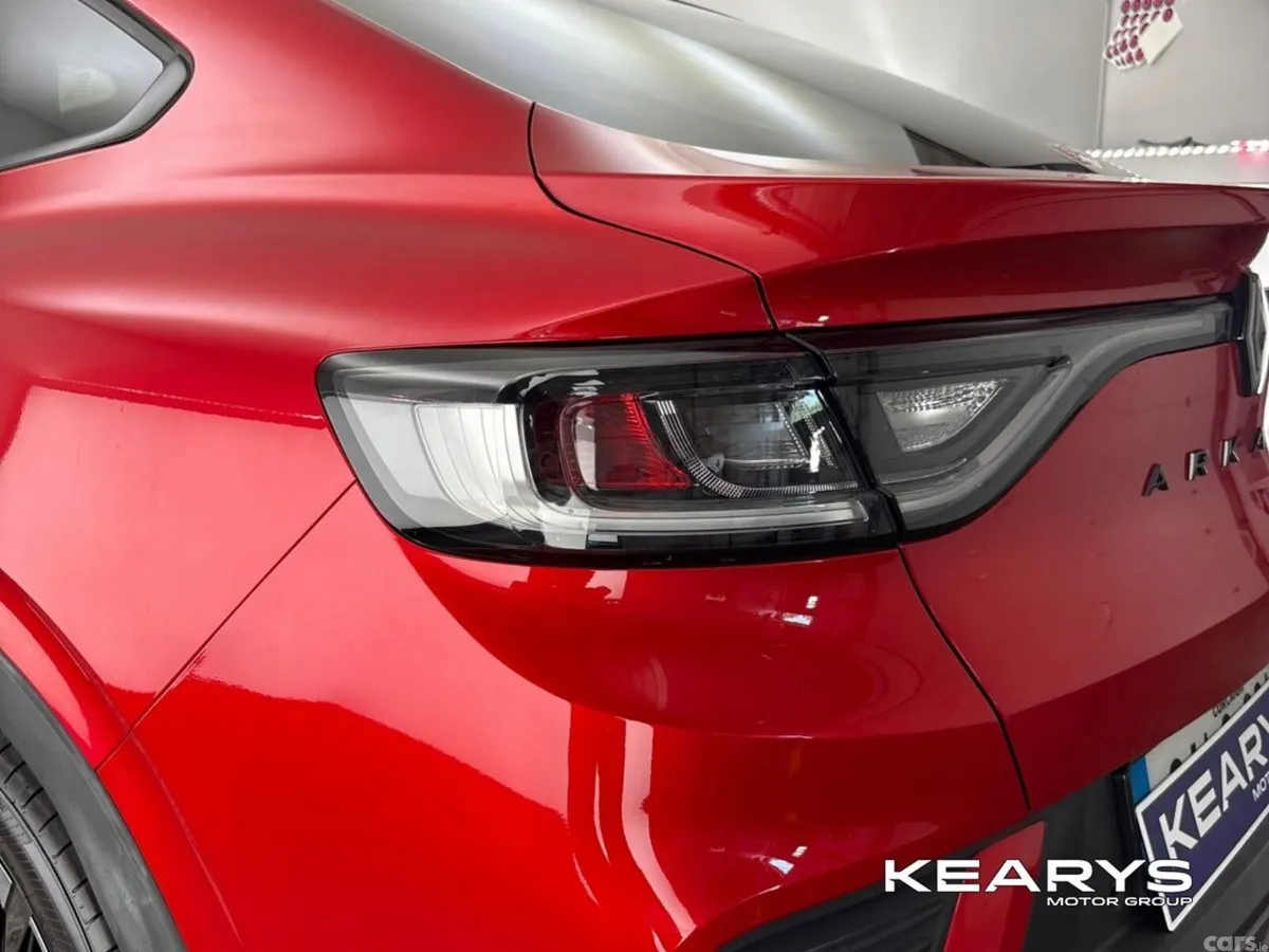 Renault Arkana Hatchback, Petrol, 2024, Red
