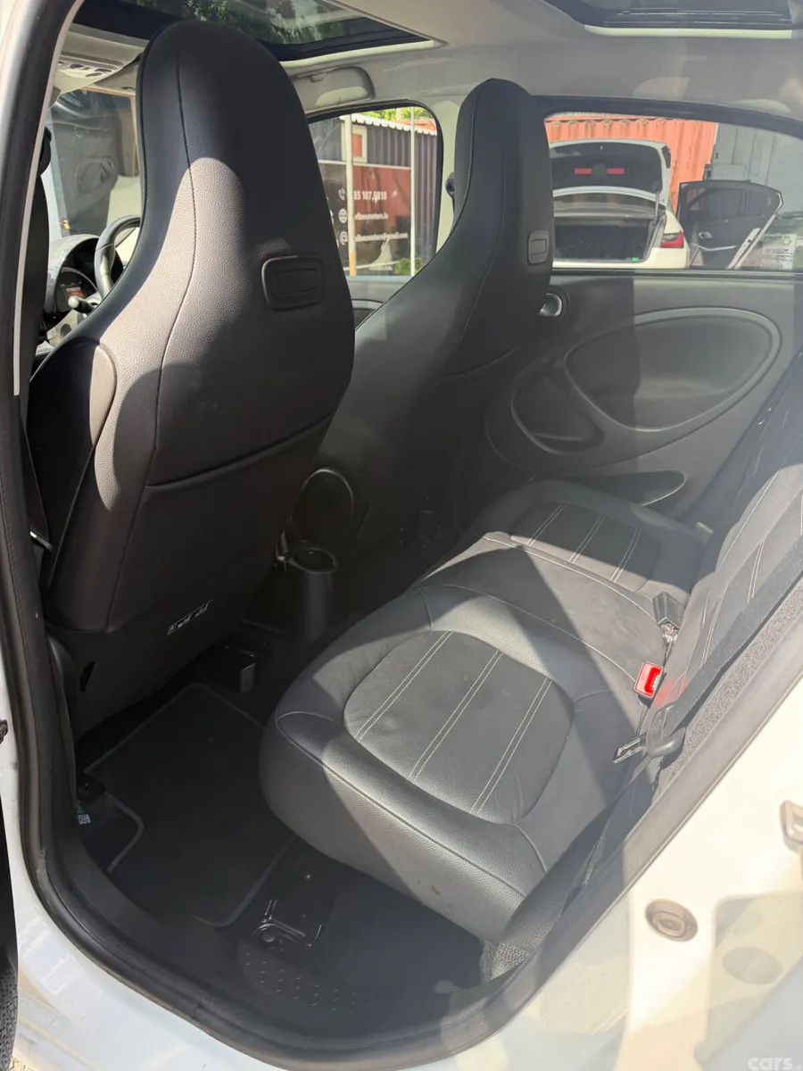 Smart Forfour Hatchback, Petrol, 2017, Blue